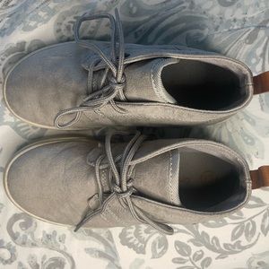 Cat & Jack Gray Suede Boots